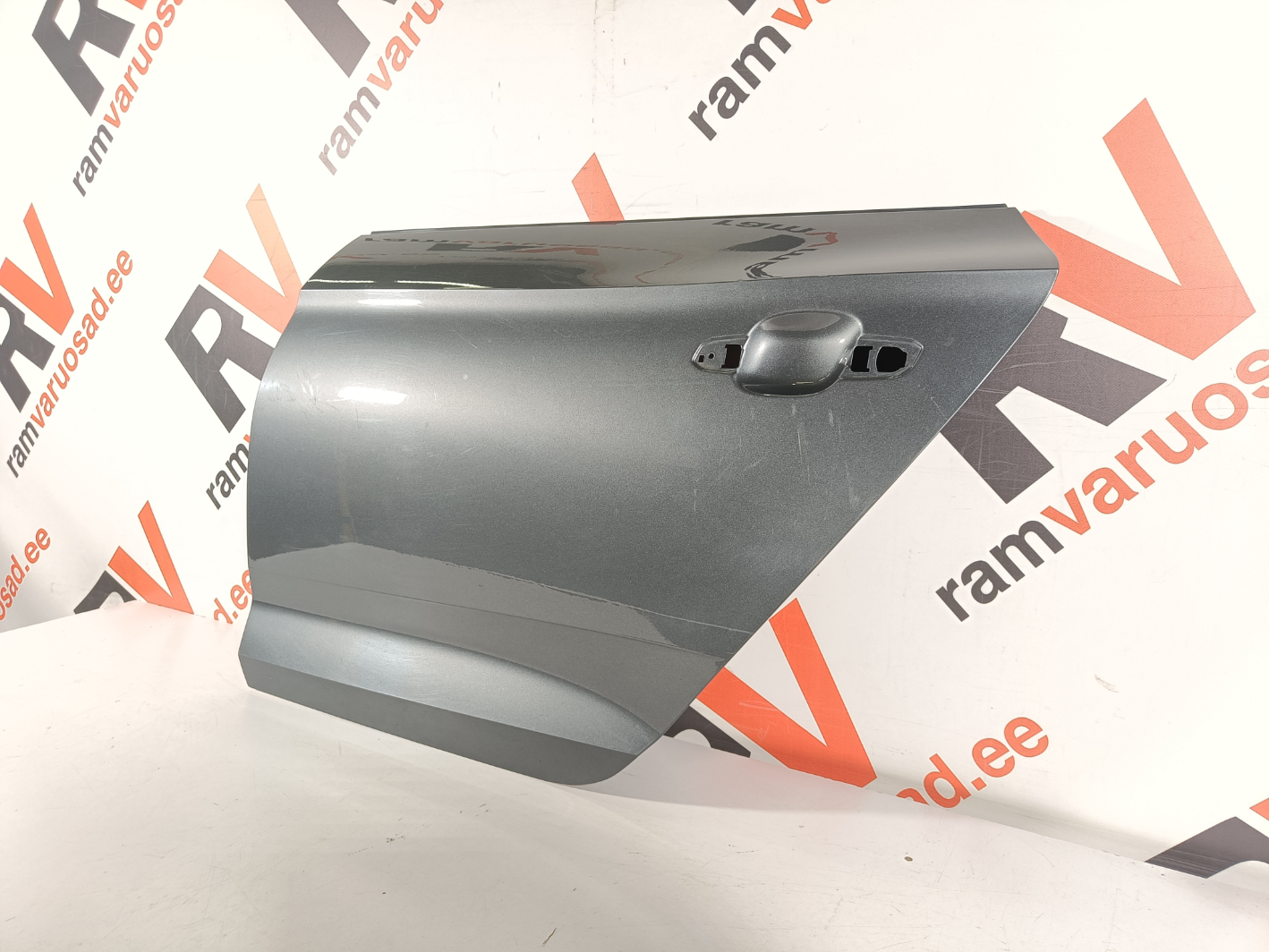 Audi A5 tagauks / rear doors - pilt 3