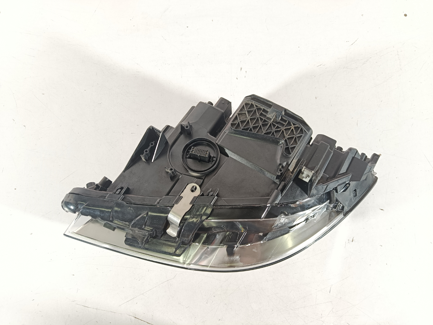 BMW 5 F10 esituli / headlight - pilt 4