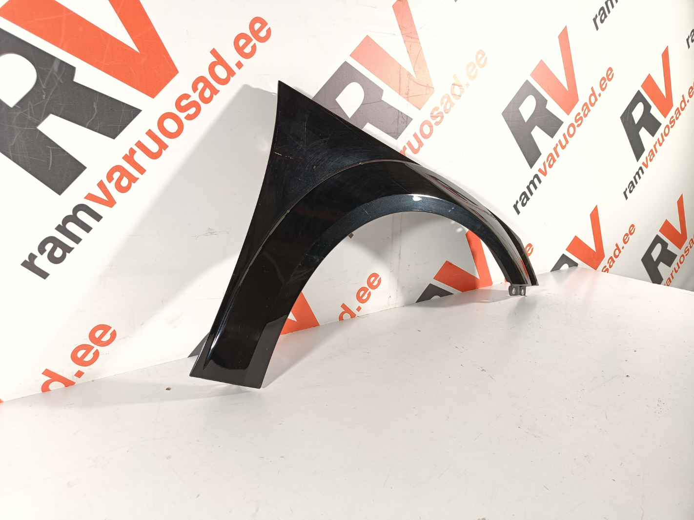 Audi TT esitiib / front fender - pilt 2