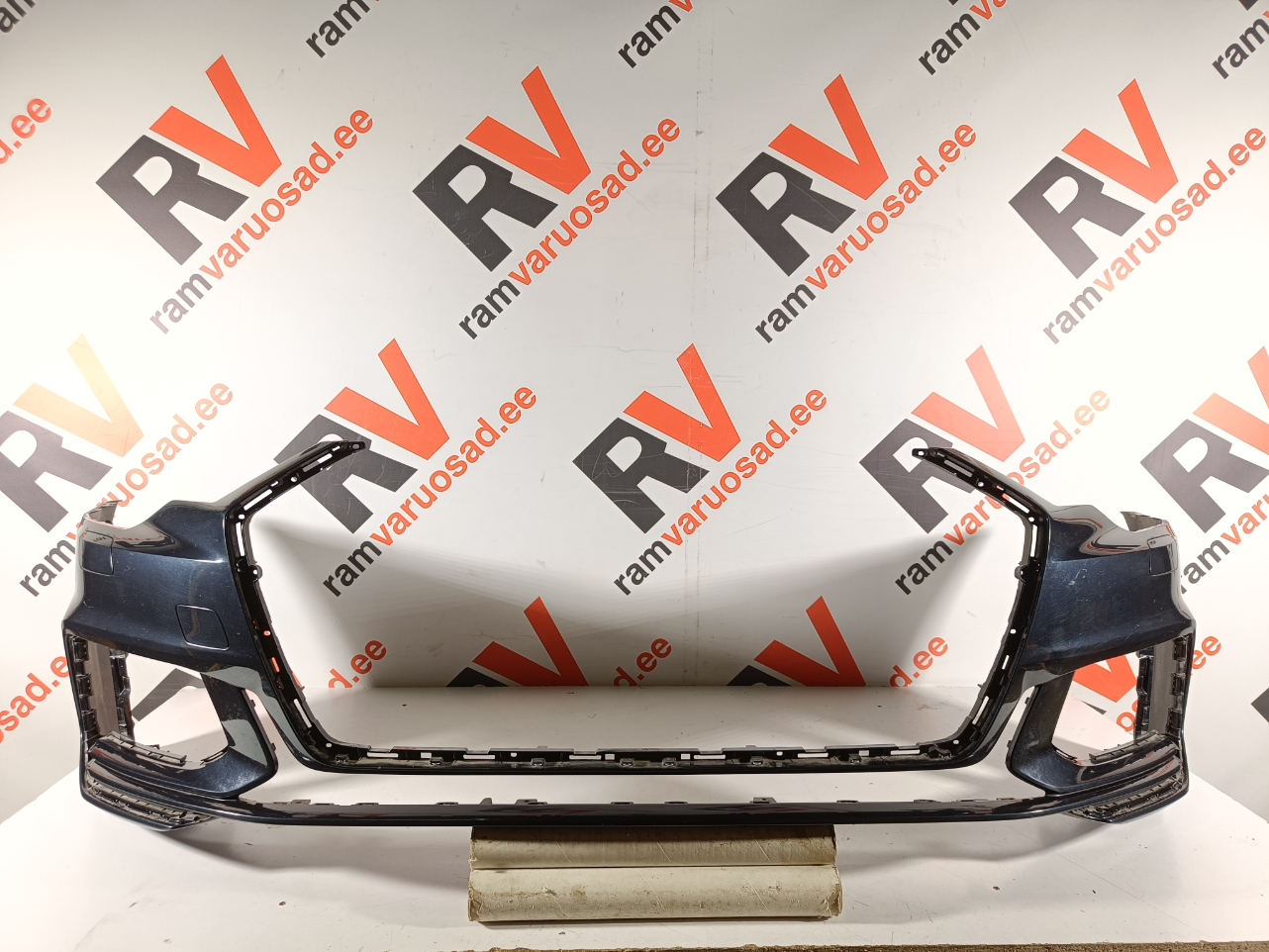 Audi A6 C8 esistange / front bumper