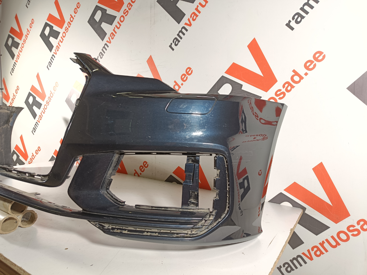 Audi A6 C8 esistange / front bumper - pilt 3