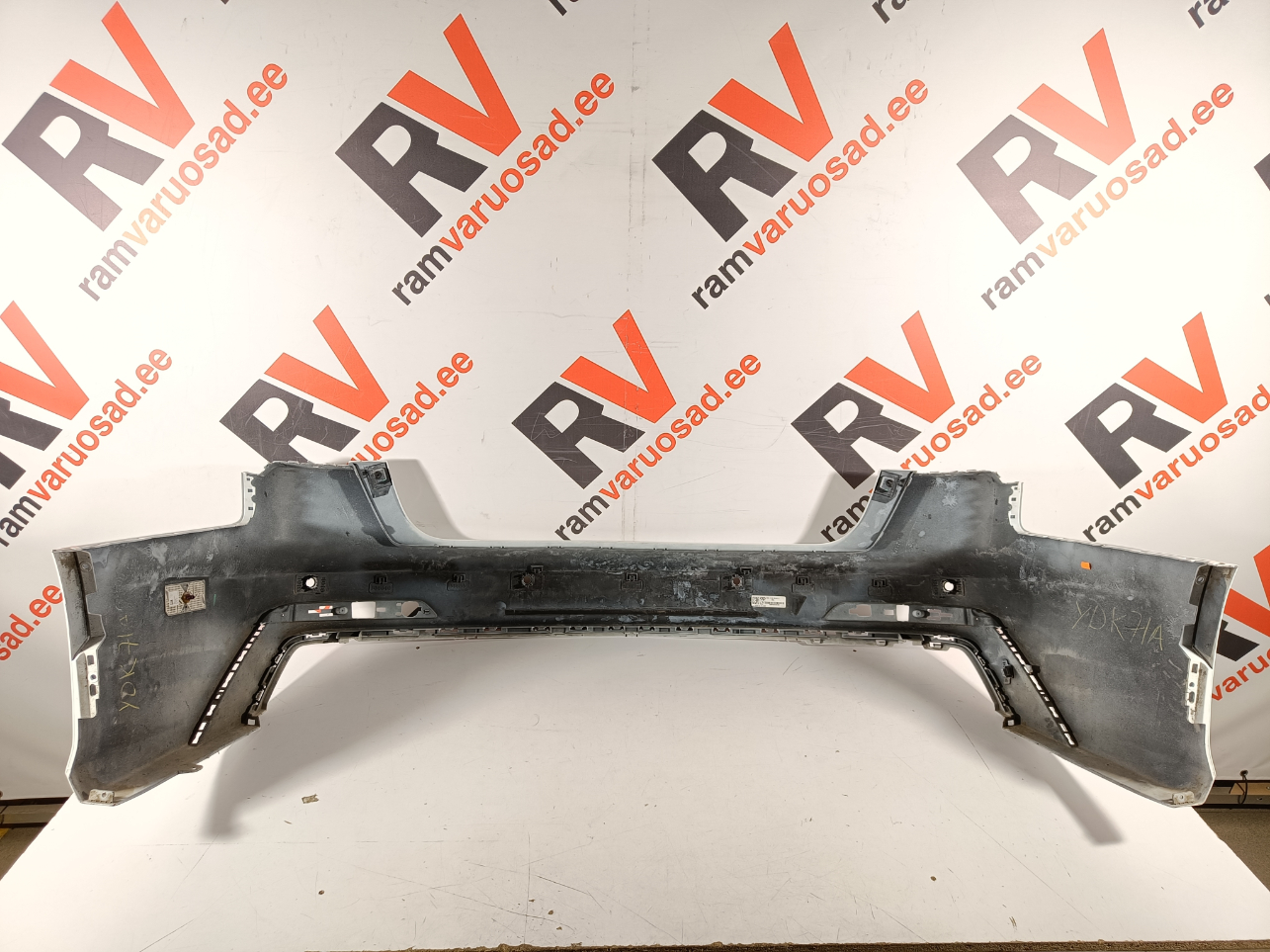 Audi A6 C8 tagastange / rear bumper - pilt 4