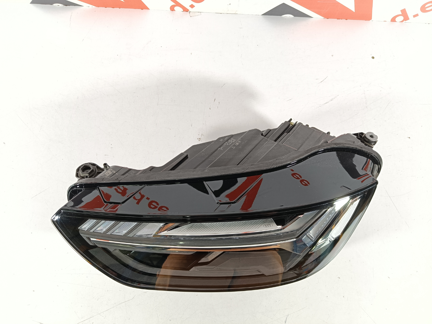 Audi Q5 esituli / headlight - pilt 2