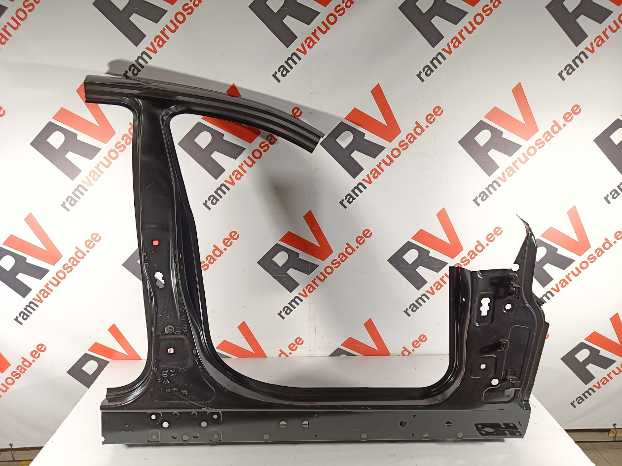 BMW X6 F16 ukseauk / door frame