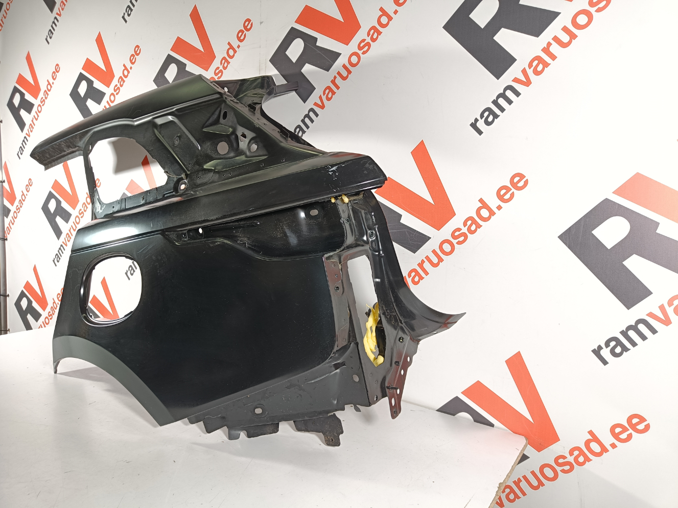 Land Rover RR Velar tagatiib / rear fender - pilt 3