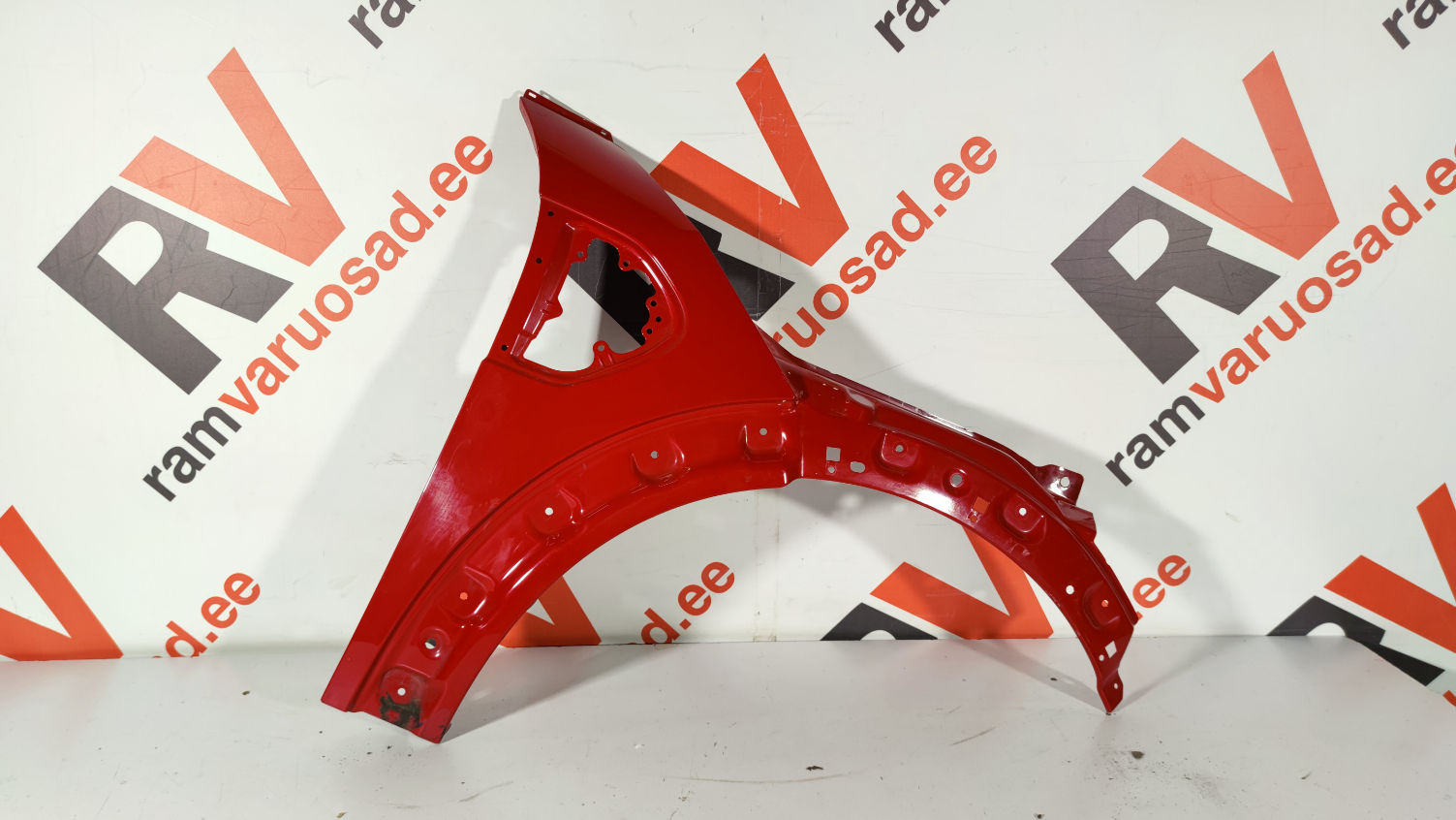 Mini Countryman E60 esitiib / front fender