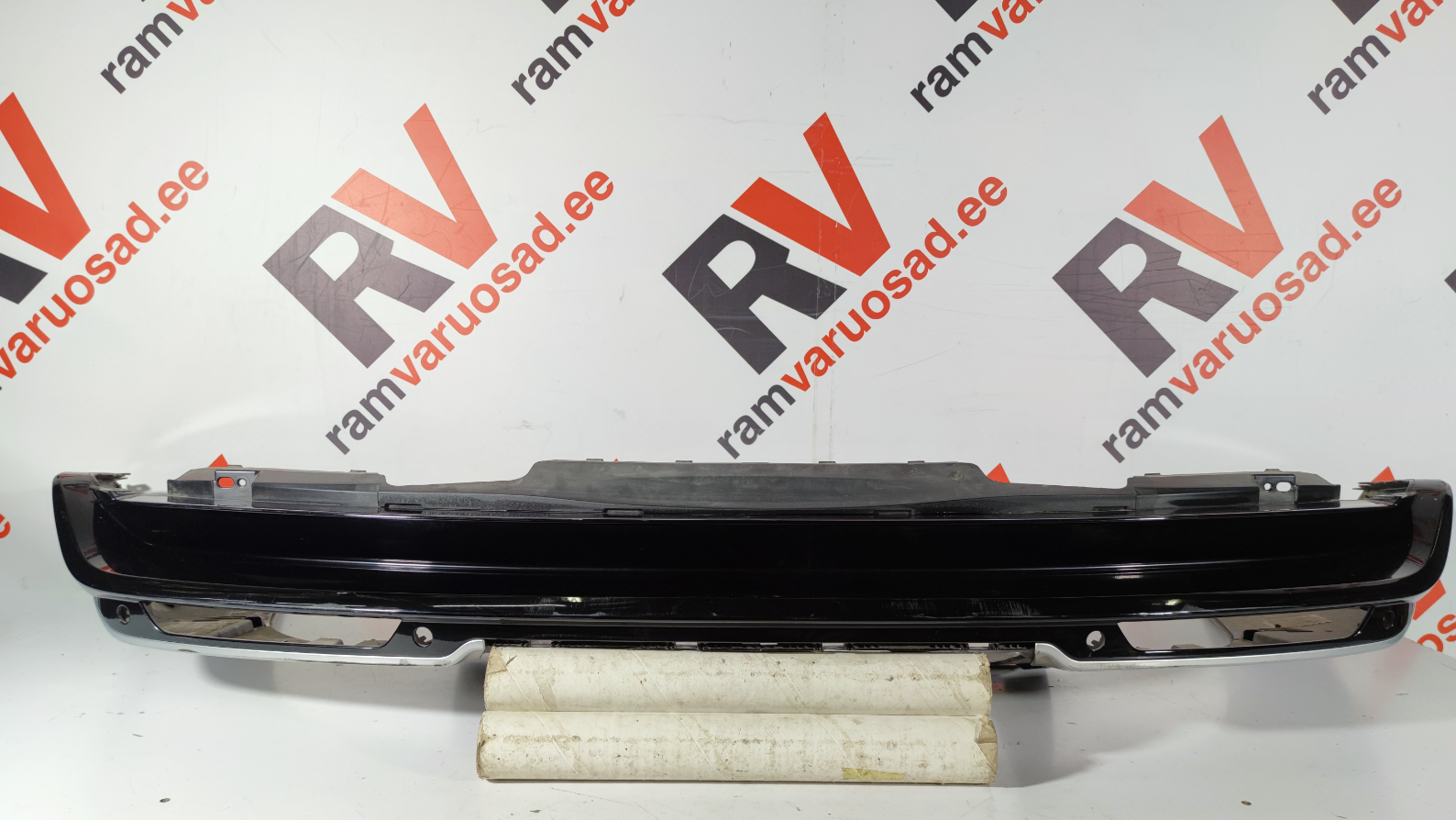 Land Rover RR L460 tagaspoiler / rear spoiler
