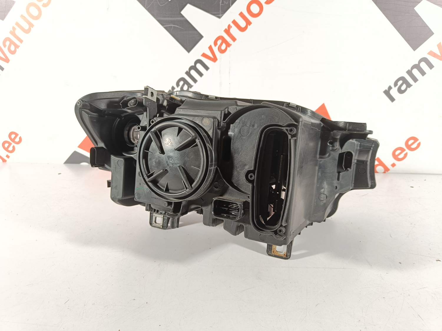 BMW X3 F25 esituli / headlight - pilt 3