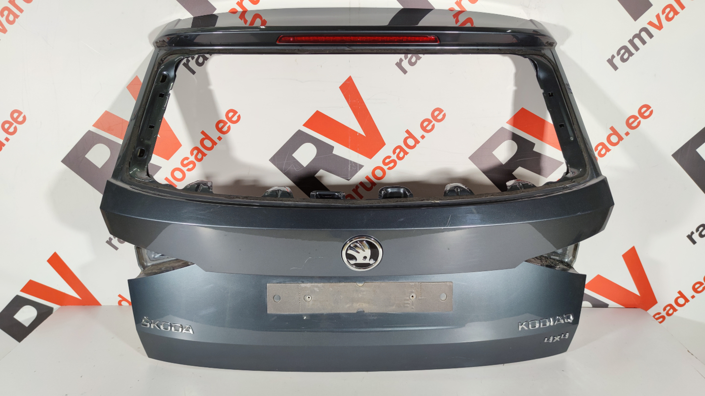 Skoda Kodiaq tagaluuk / trunk lid