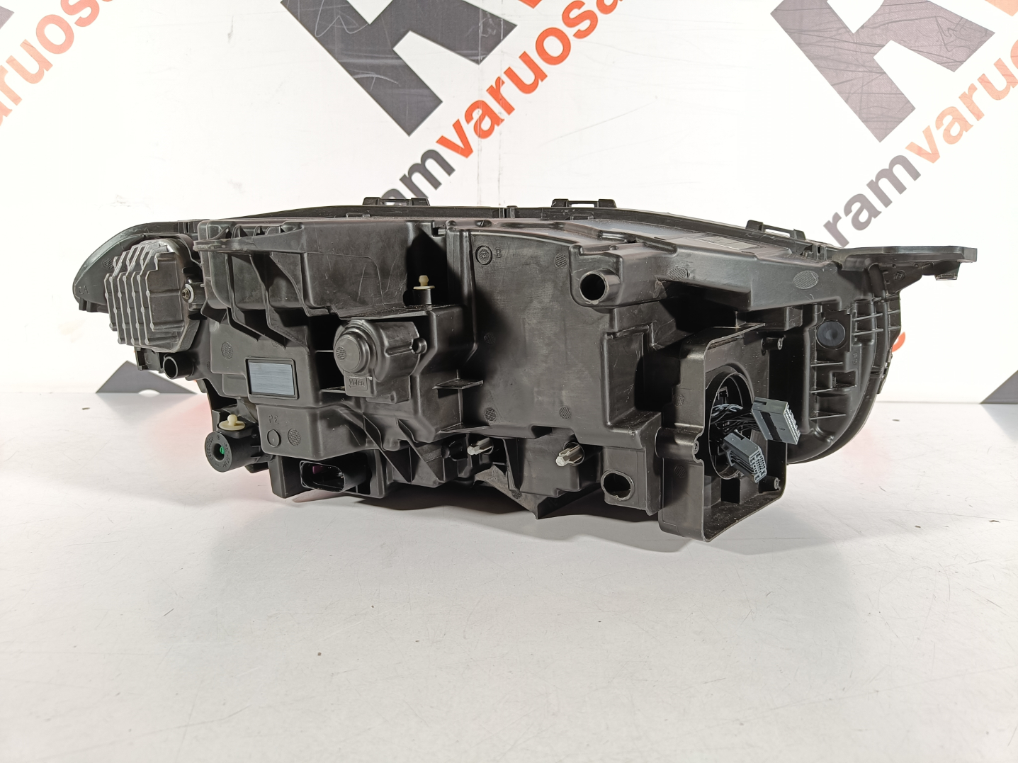 Volvo XC90 esituli / headlight - pilt 3