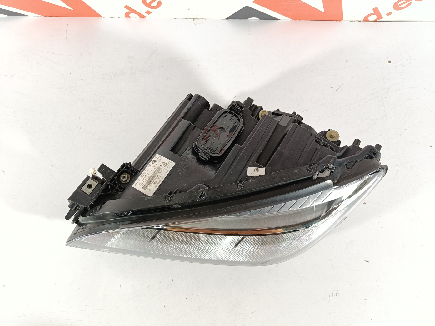 BMW 7 F01/02 esituli / headlight - pilt 2