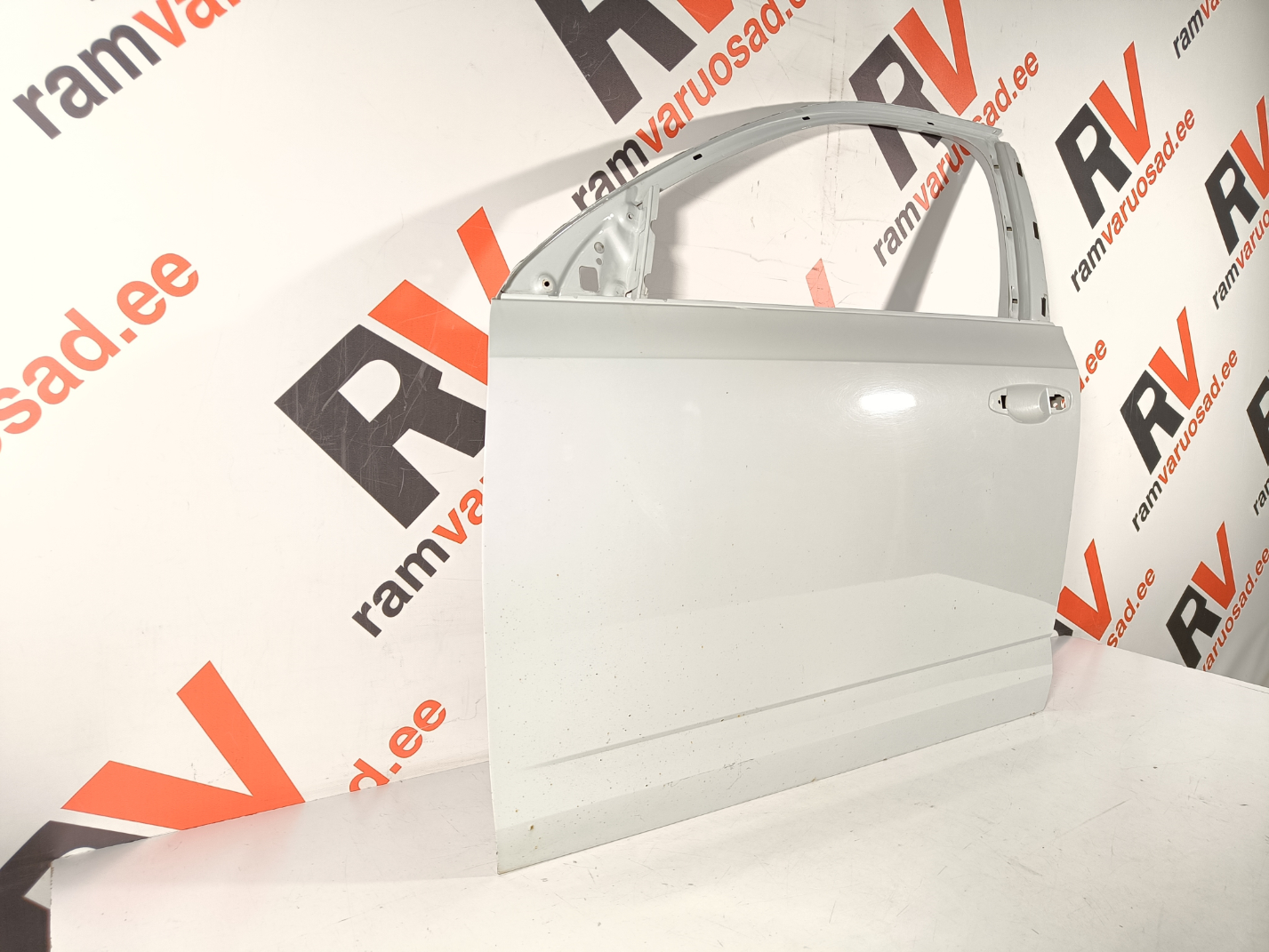 Skoda Octavia esiuks / front door - pilt 2