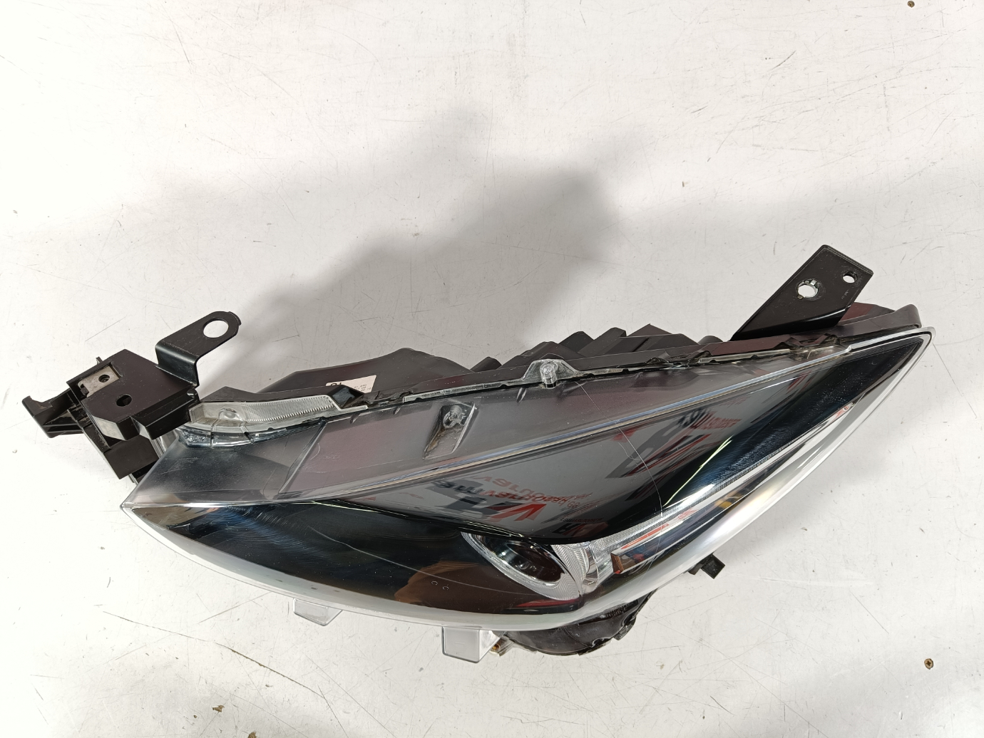Mazda 3 esituli / headlight - pilt 2