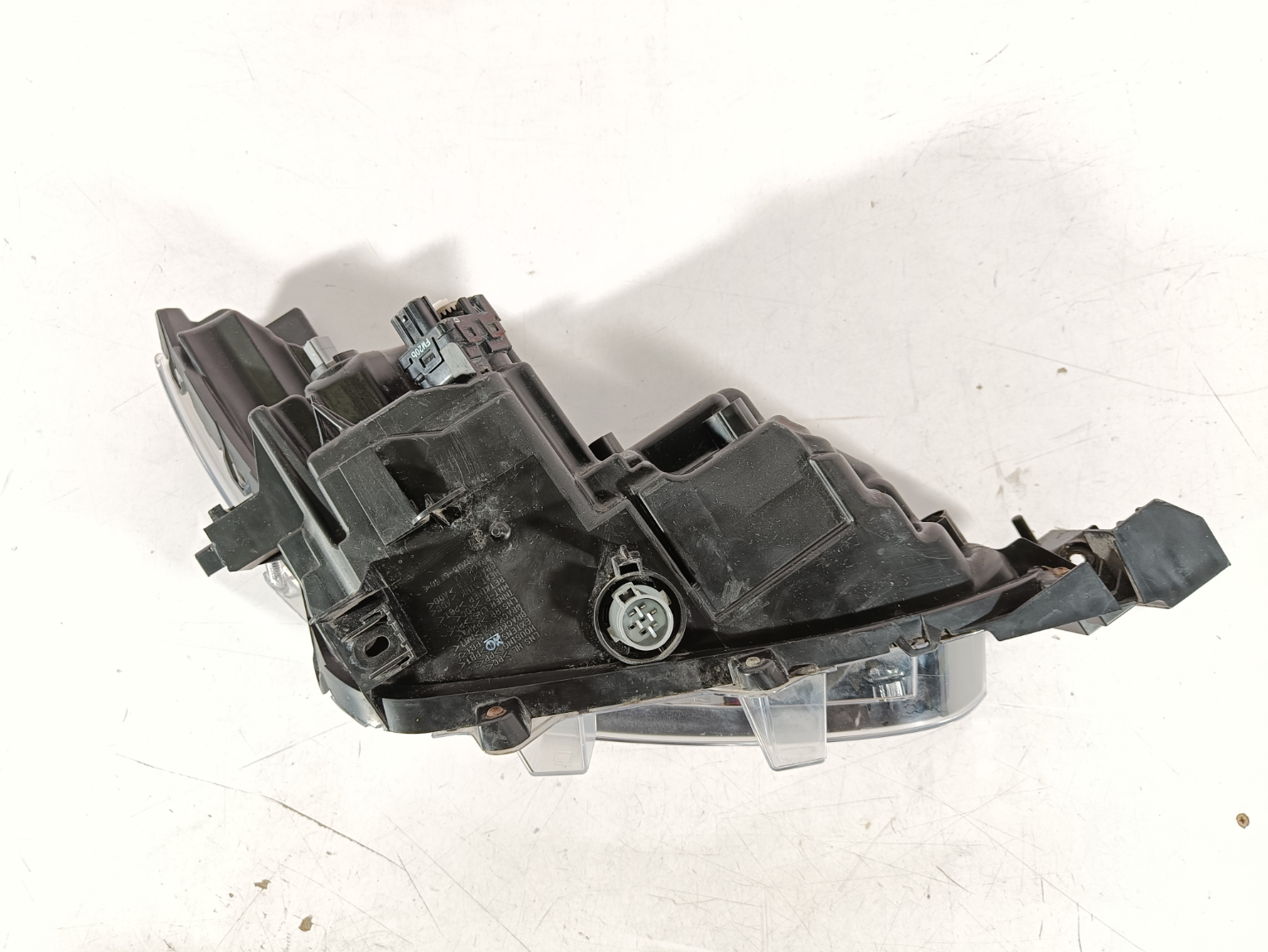 Mazda 3 esituli / headlight - pilt 4