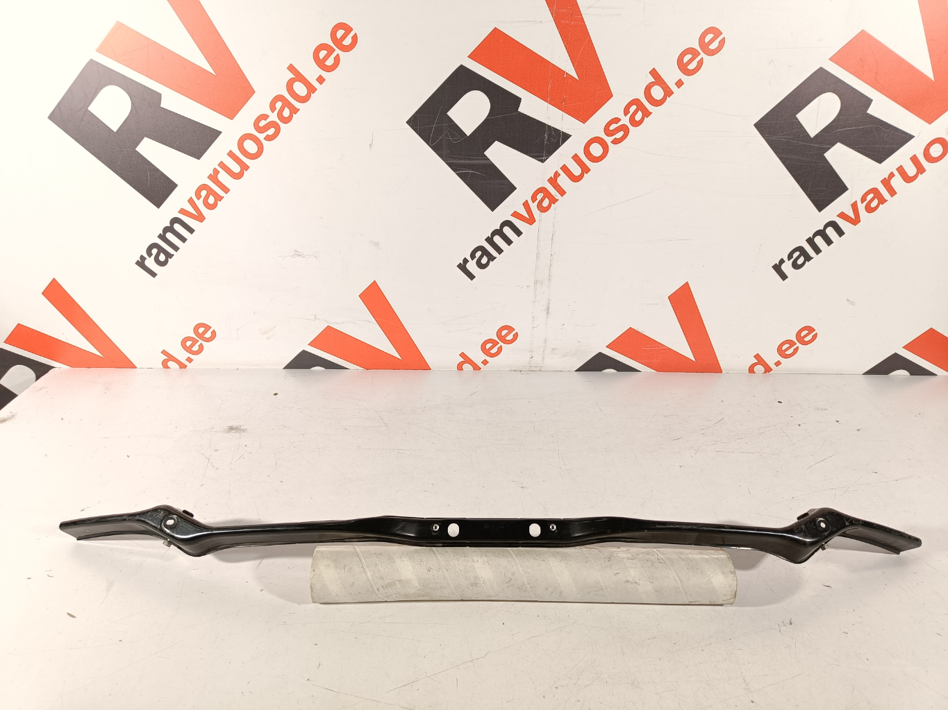 BMW 3 F30 esitala / front support