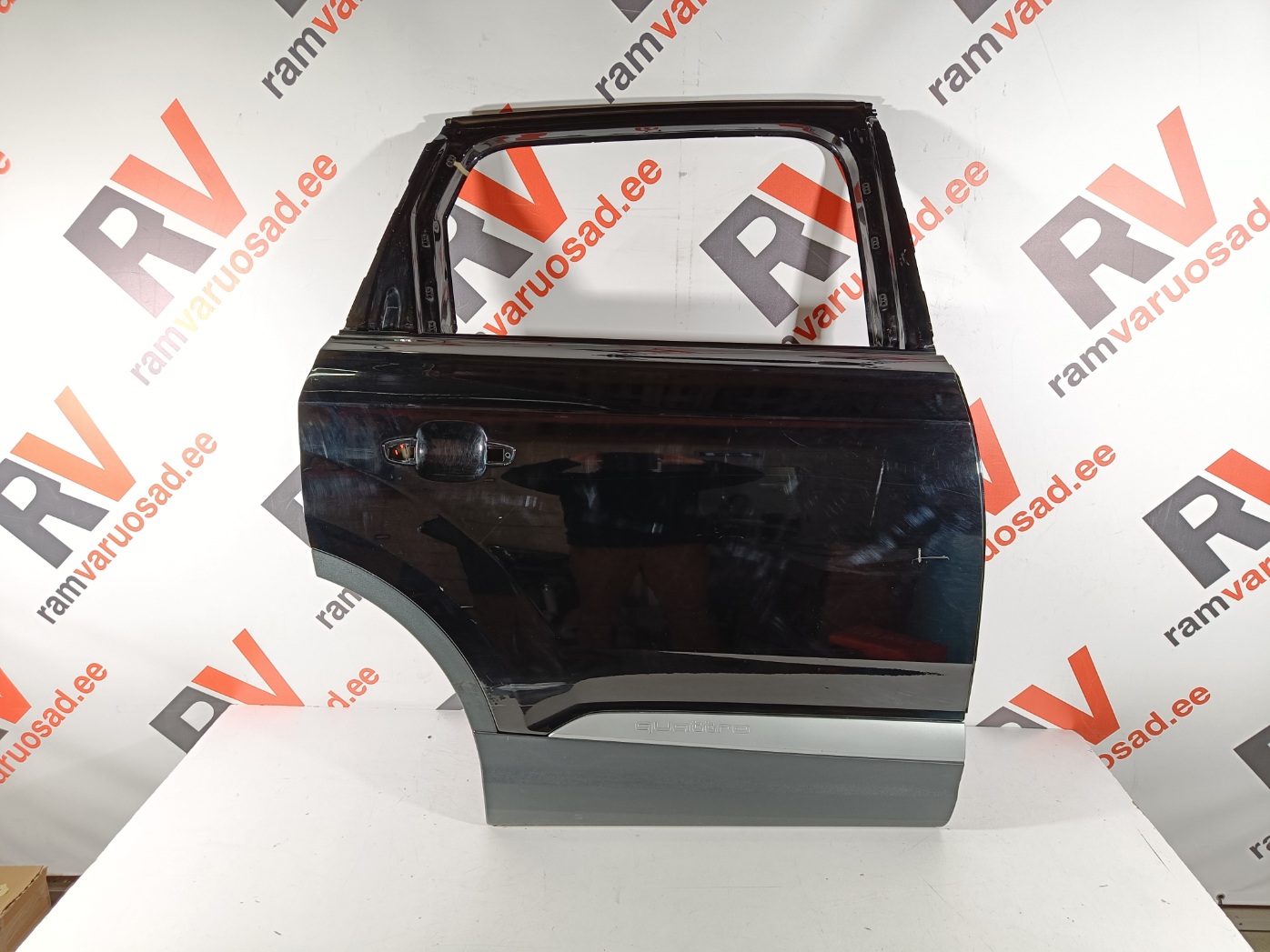 Audi Q7 tagauks / rear doors