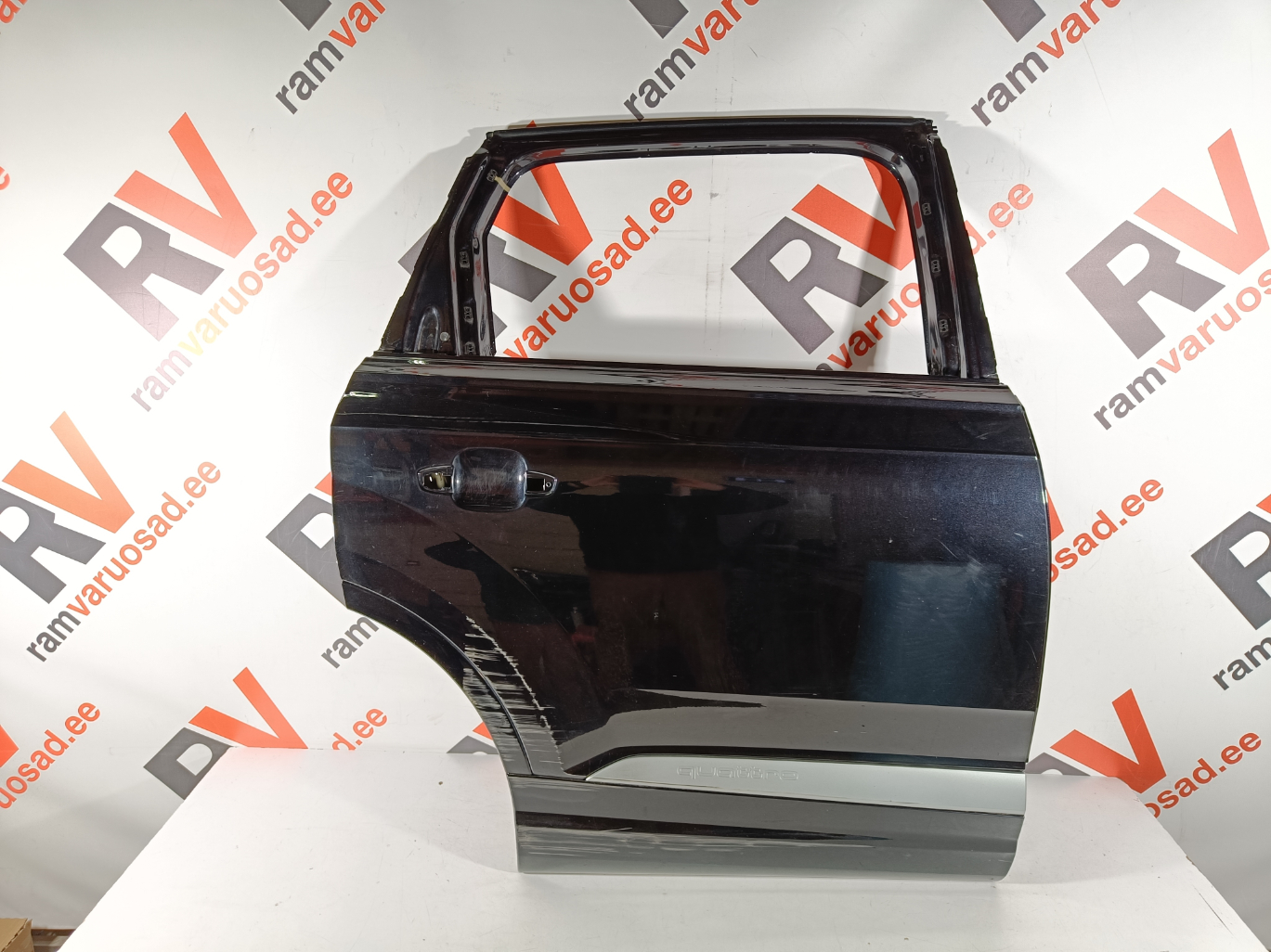 Audi Q7 tagauks / rear doors