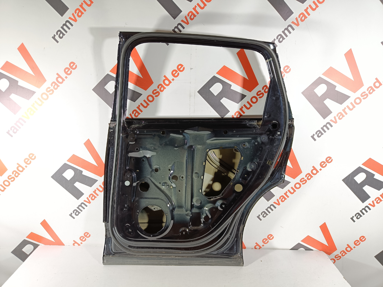Audi Q7 tagauks / rear doors - pilt 4