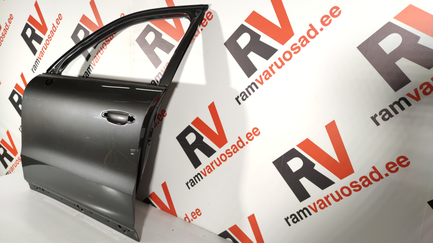 Porsche Cayenne esiuks / front door - pilt 3