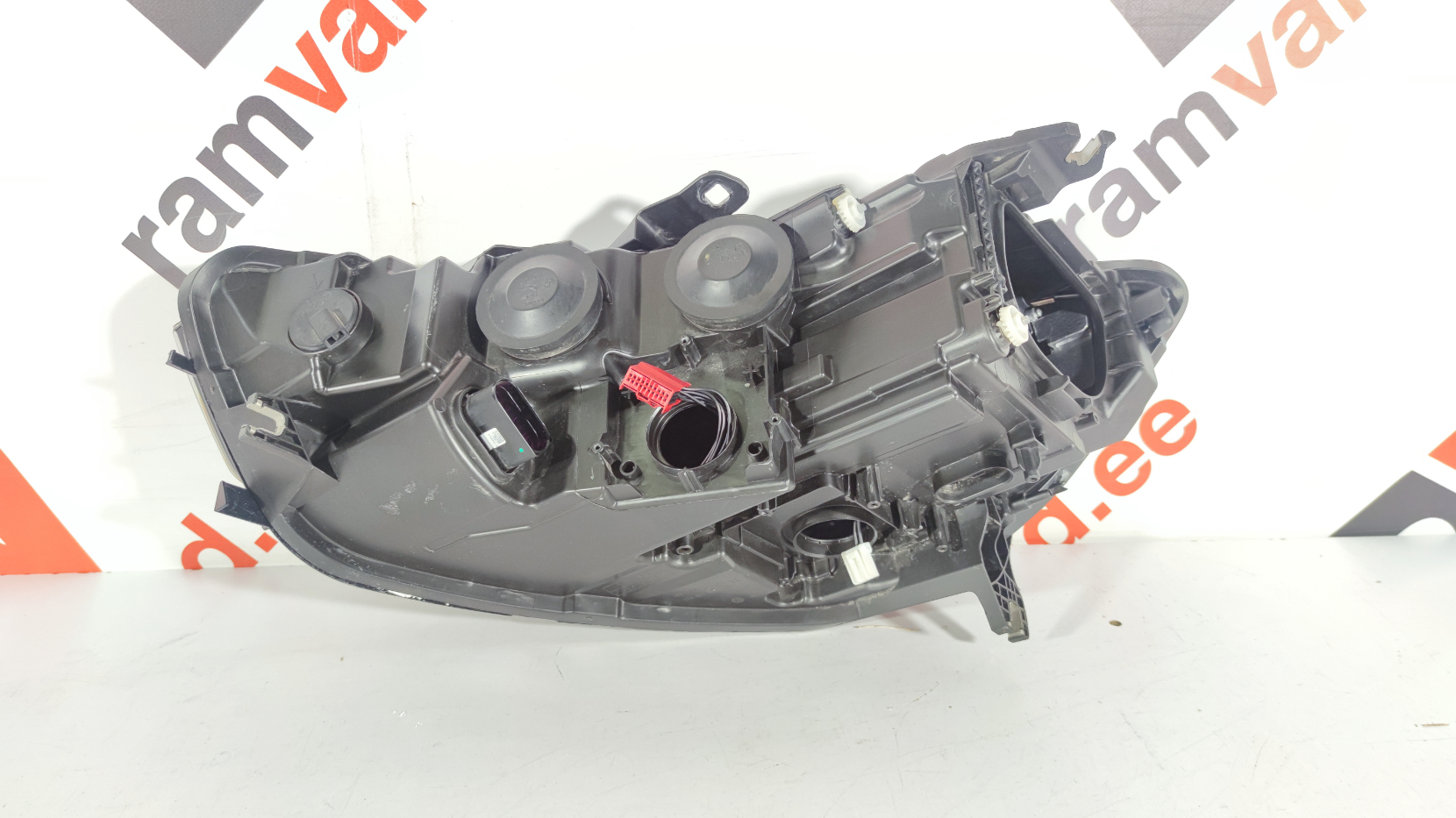 Audi A6C7 esituli / headlight - pilt 5
