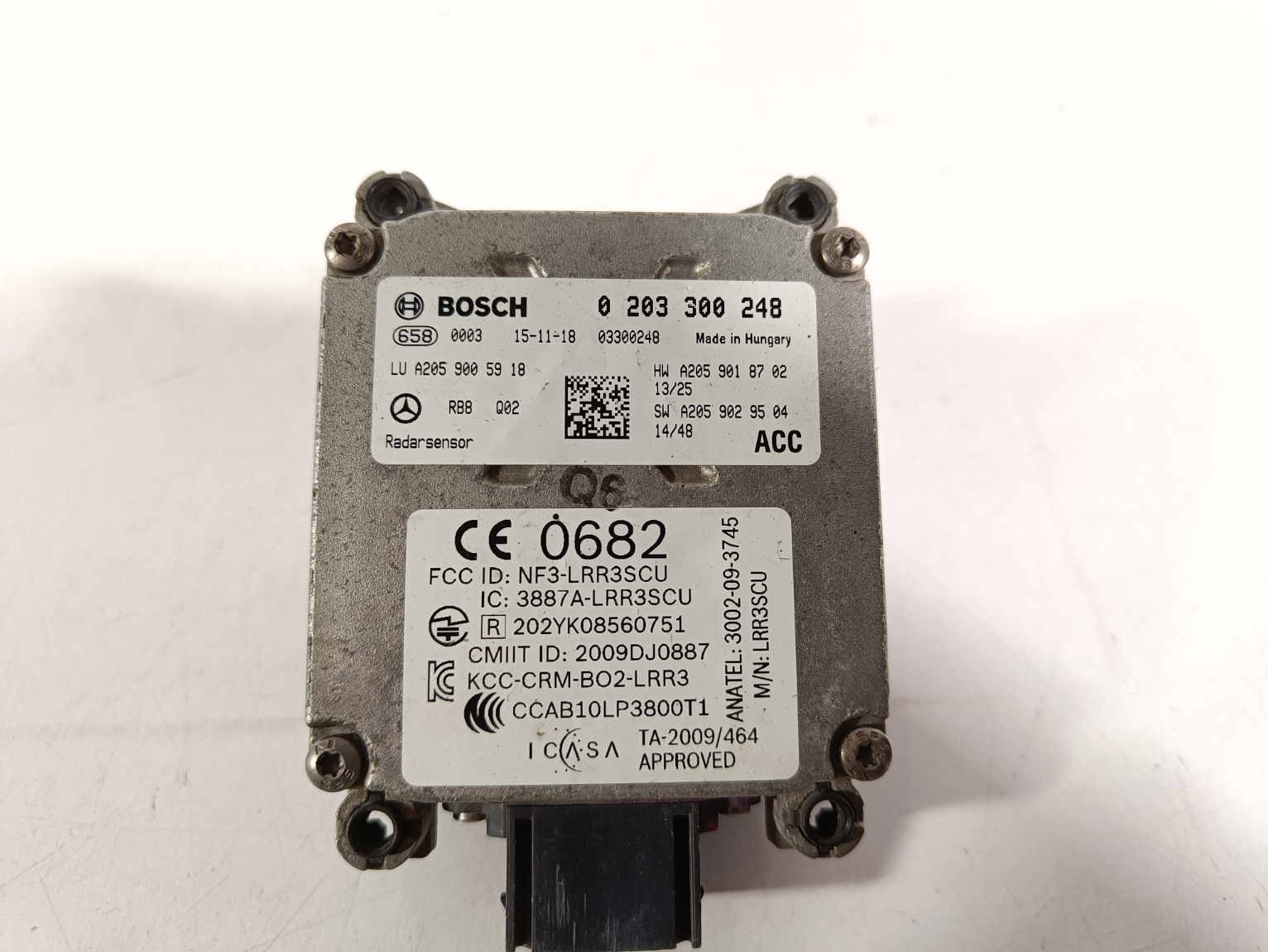 Mercedes C W205 radar