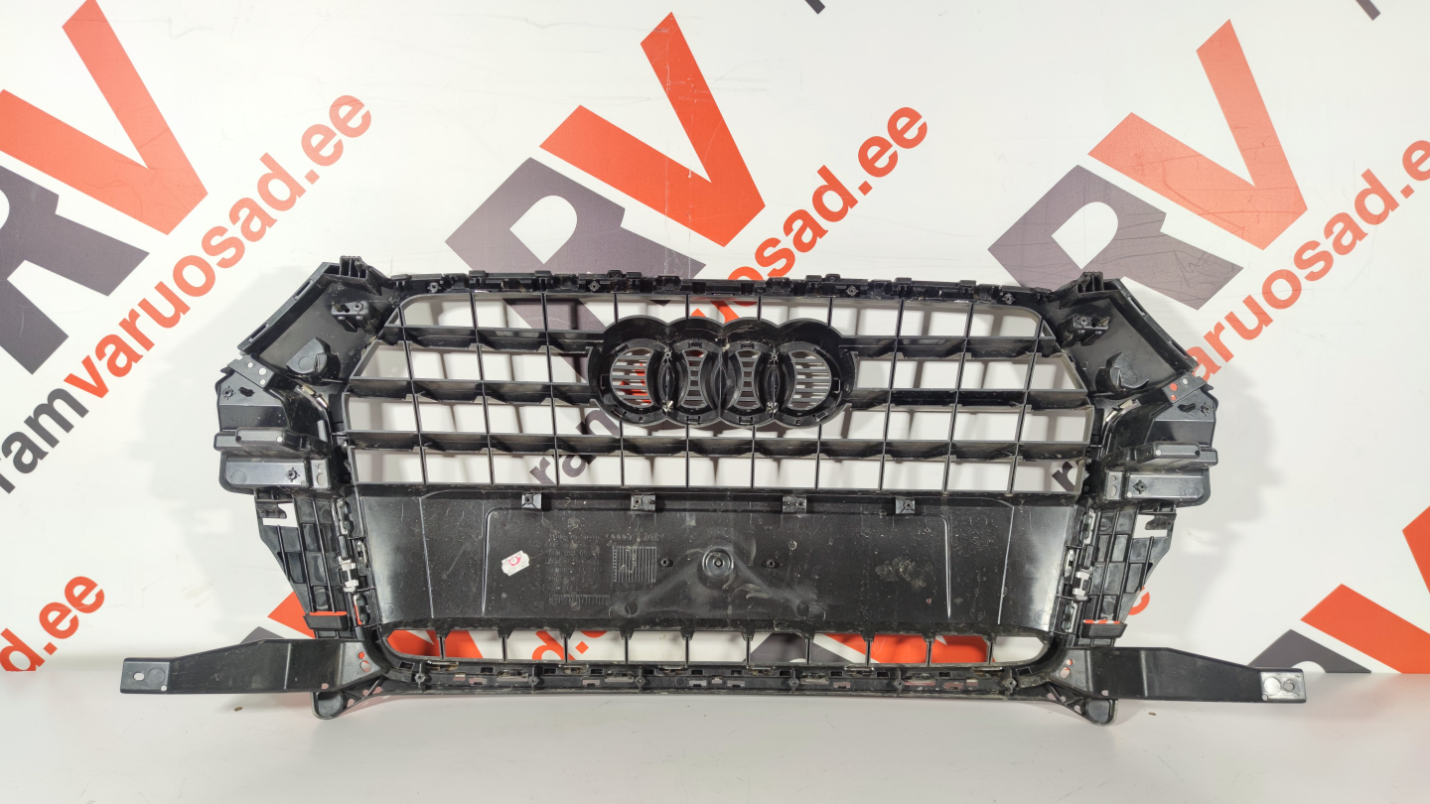 Audi Q3 iluvõre / front grille - pilt 2