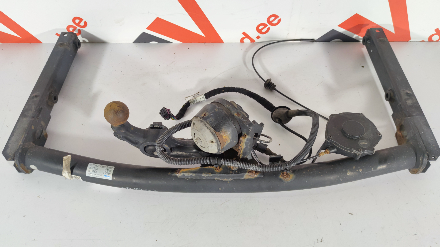 Audi A6 kärukonks / trailer hook