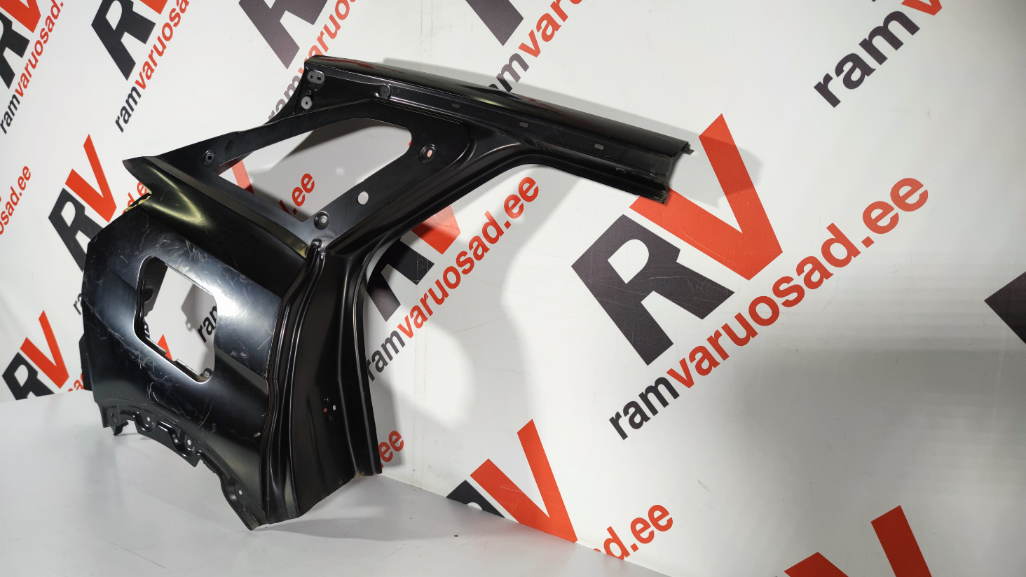 Peugeot 3008 tagatiib / rear fender - pilt 3