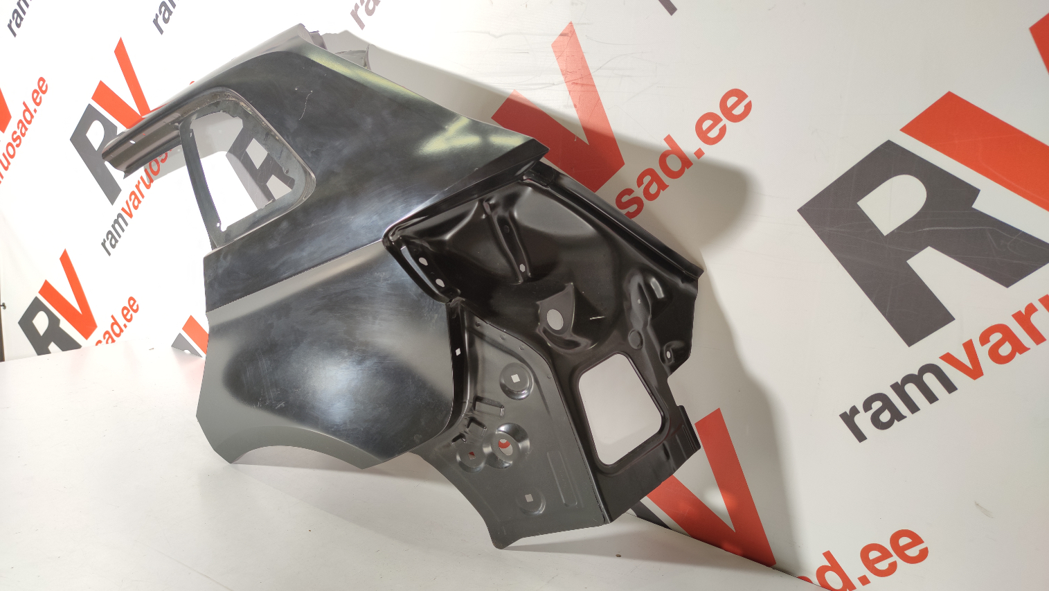 Audi A3 tagatiib / rear fender - pilt 3