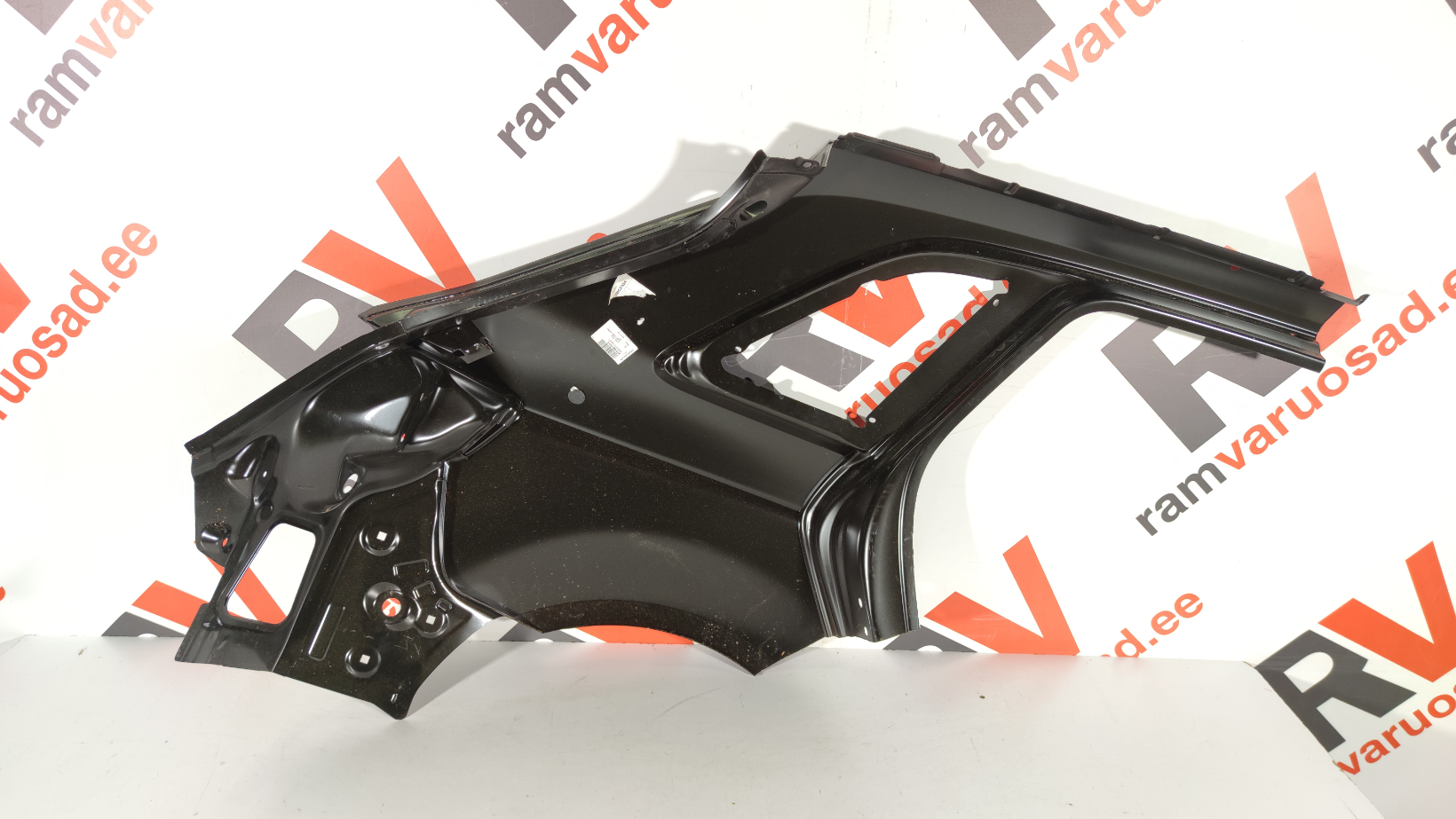 Audi A3 tagatiib / rear fender - pilt 4