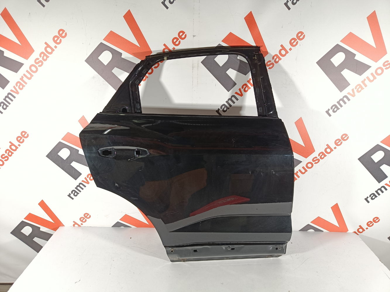 Audi Q3 tagauks / rear doors