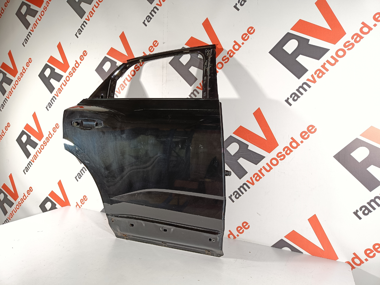 Audi Q3 tagauks / rear doors - pilt 3