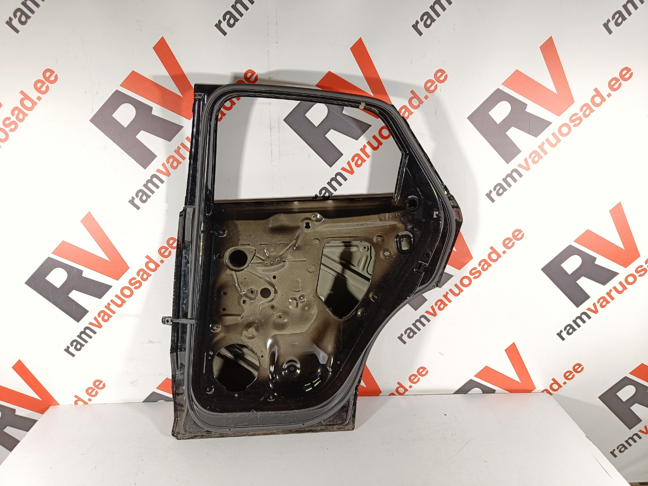 Audi Q3 tagauks / rear doors - pilt 4