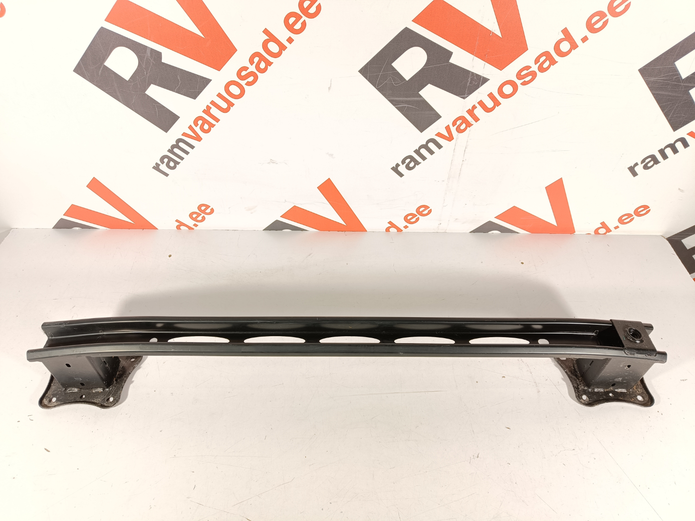 Ford Transit Custom tagatala / rear support