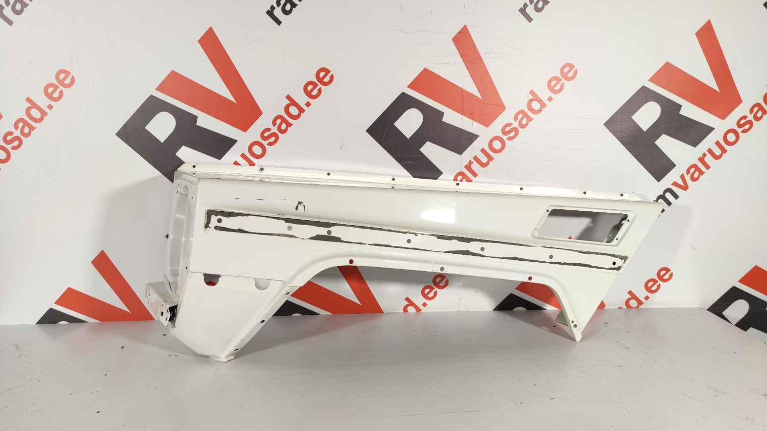 Mercedes G-Class W463 esitiib / front fender