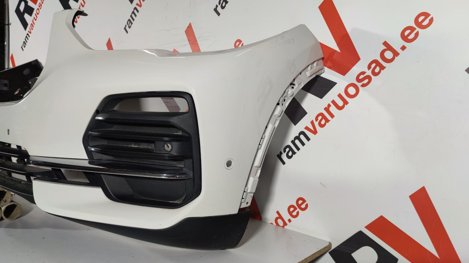 BMW G05 X5 esistange / front bumper - pilt 3