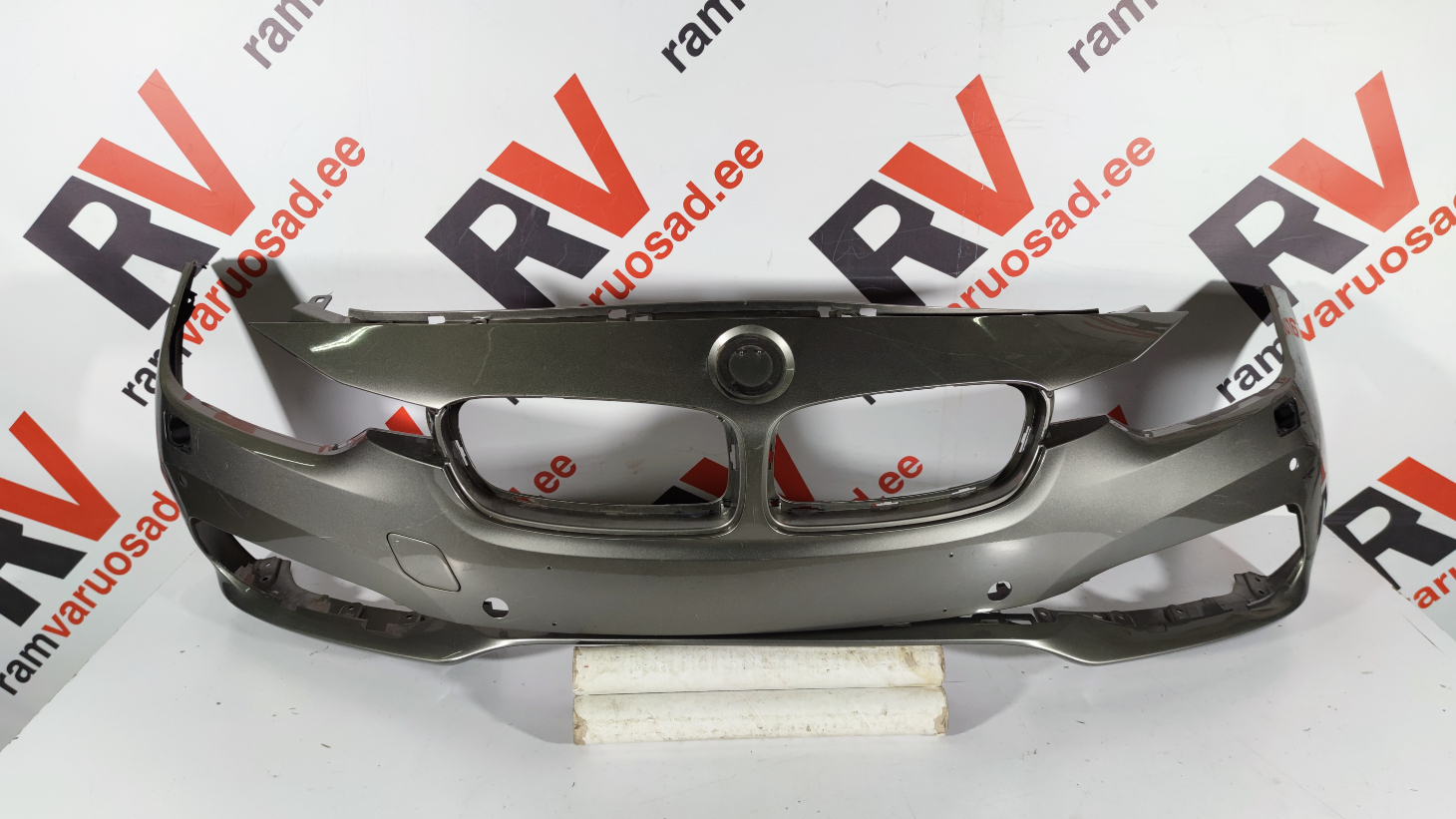 BMW 3 F30 esistange / front bumper