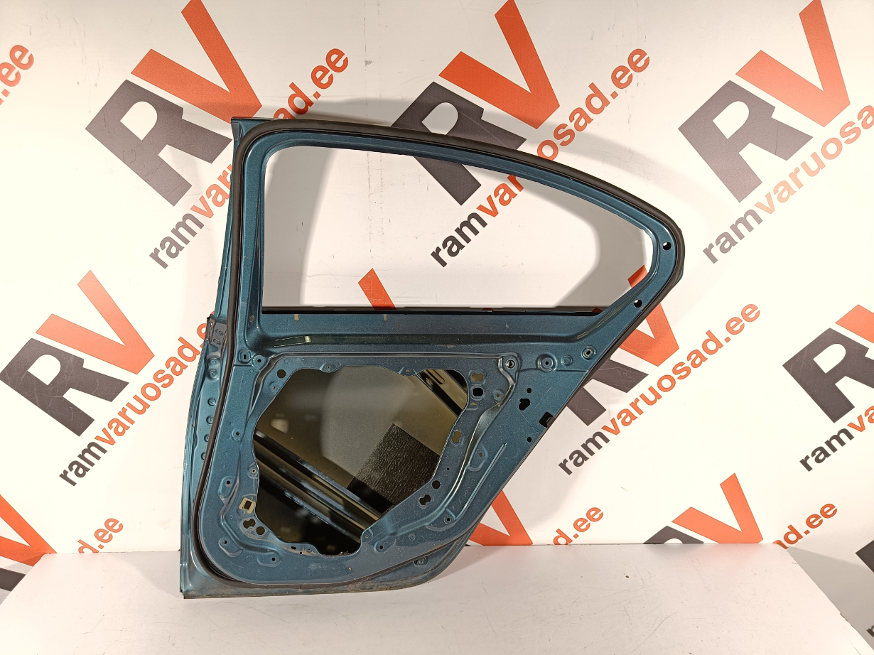 BMW 3 G20 tagauks / rear door - pilt 4
