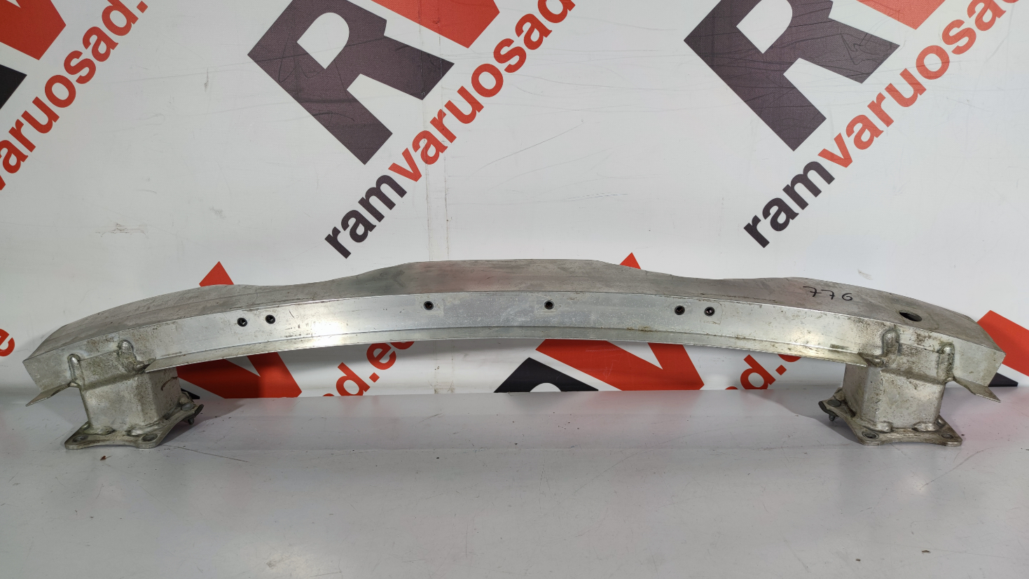 Audi A7 tagatala / rear support - pilt 2