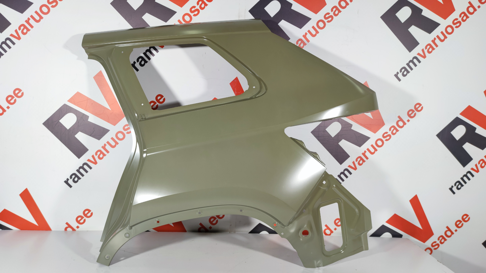 Skoda Kodiaq tagatiib / rear fender