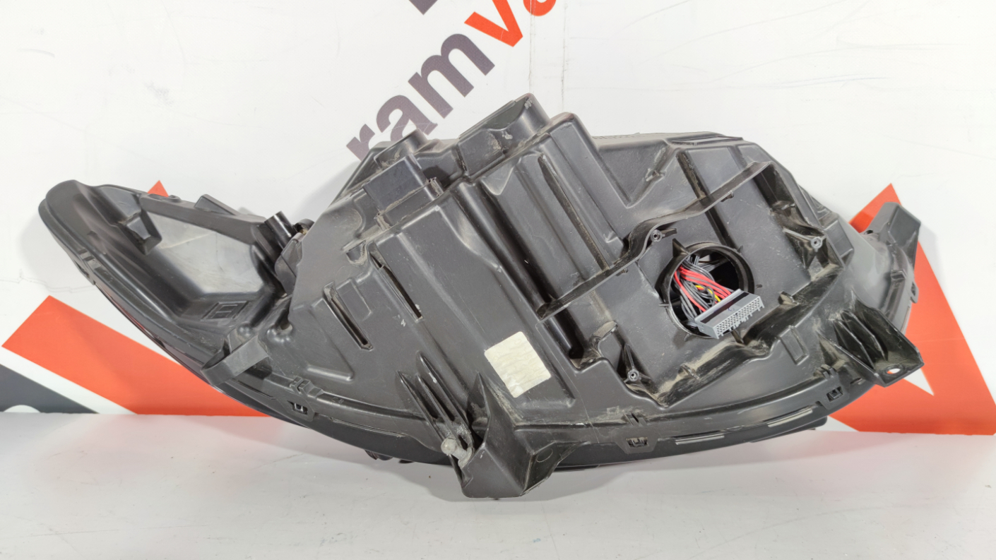 Ford Mondeo esituli / headlight - pilt 5