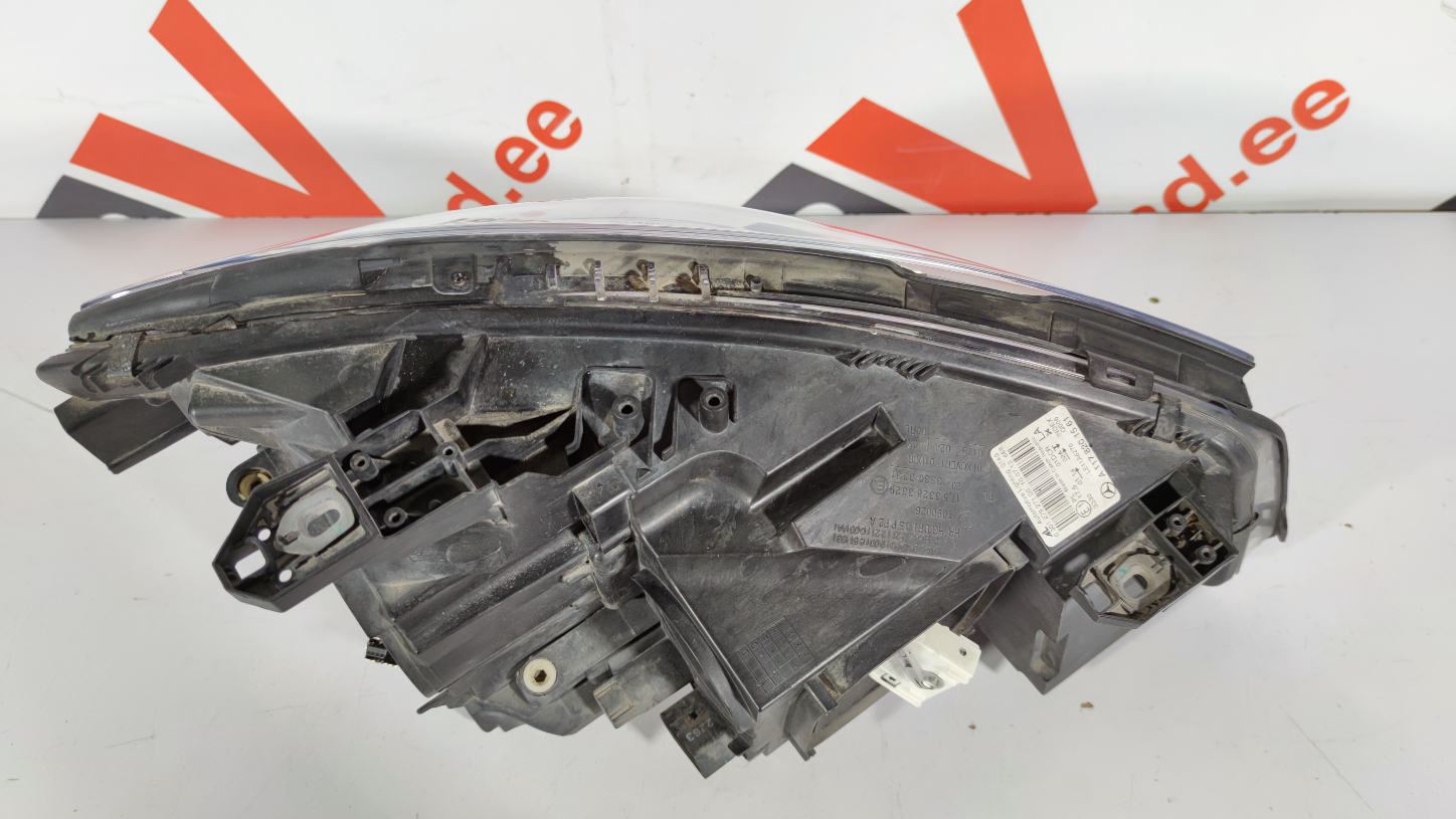Mercedes CLA W117 esituli / headlight - pilt 4