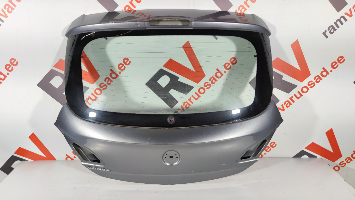 Opel Corsa tagaluuk / trunk lid