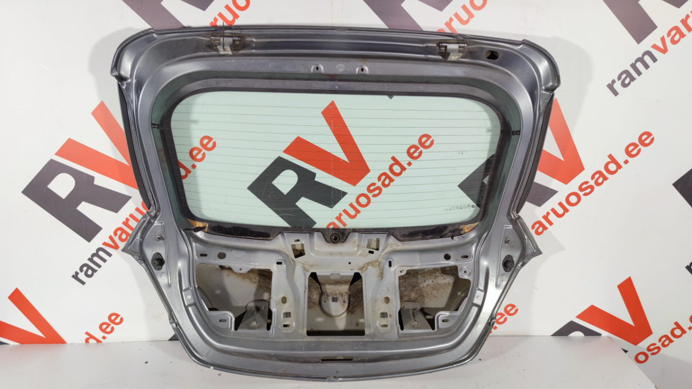 Opel Corsa tagaluuk / trunk lid - pilt 4