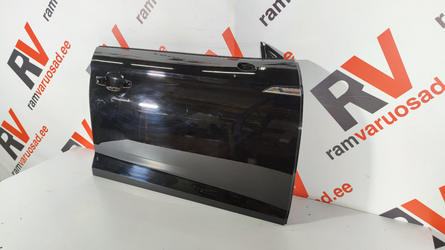 Audi A5 esiuks / front door - pilt 2