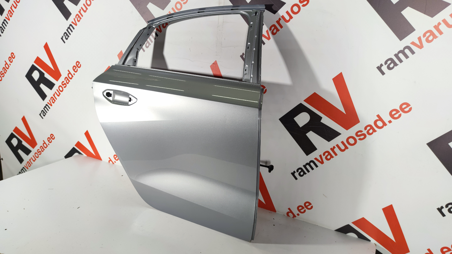 Audi A3 tagauks / rear door - pilt 2