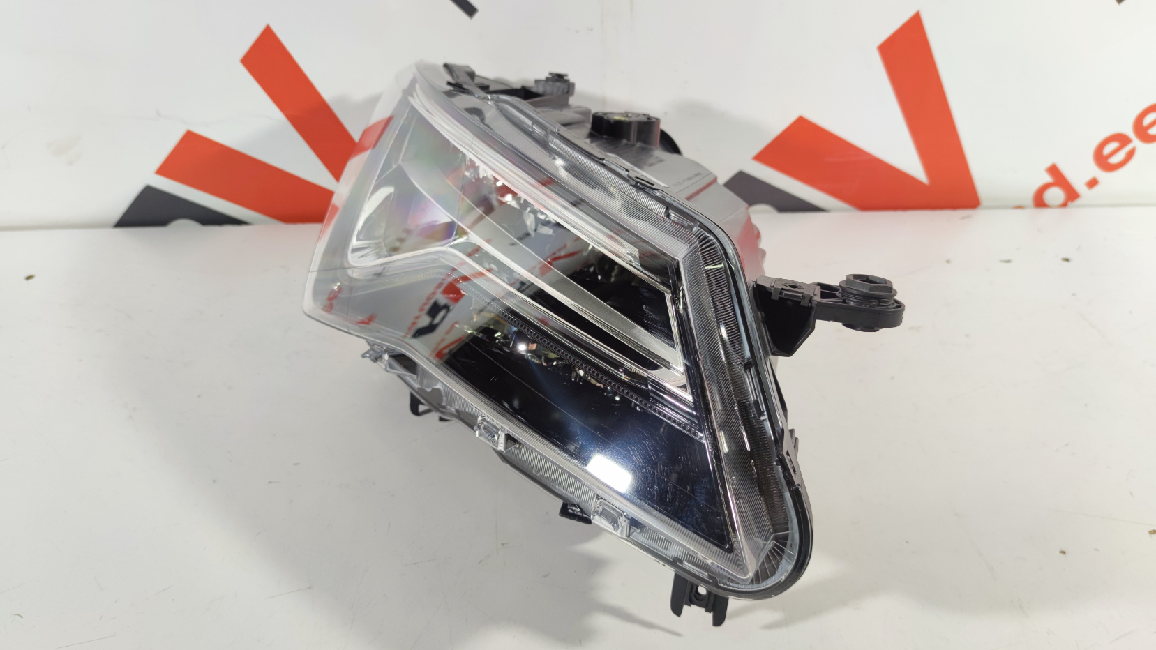 Seat Ateca esituli / headlight - pilt 2