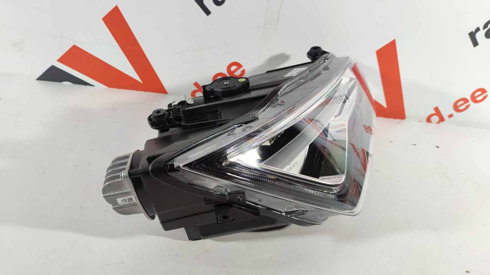 Seat Ateca esituli / headlight - pilt 3
