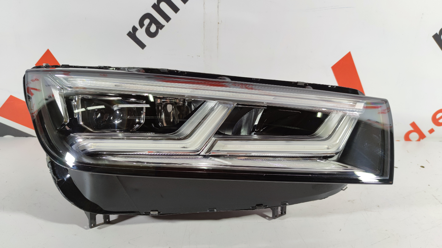 Audi Q5 esituli / headlight