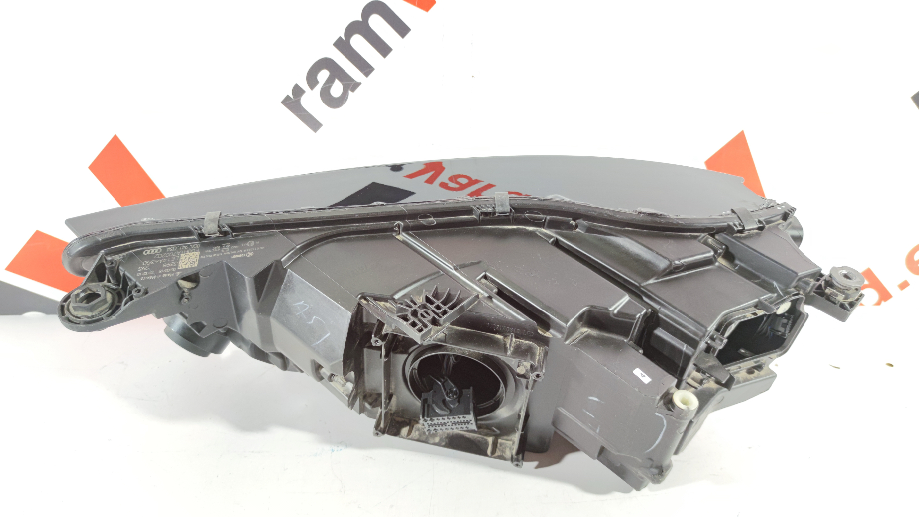 Audi Q5 esituli / headlight - pilt 5
